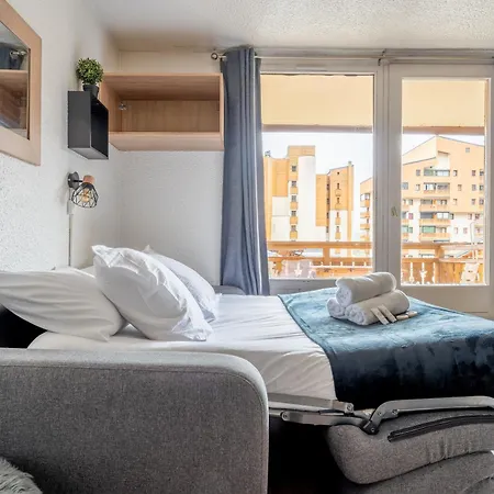 Lägenhet In-out - Heart Of Convenient Flat, Wifi 92 *