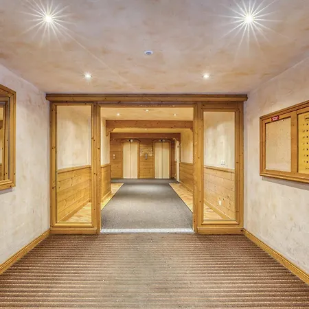 In-out - Heart Of Convenient Flat, Wifi 92 Lägenhet Val Thorens