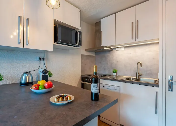 Daire In-out - Heart Of Convenient Flat, Wifi 92