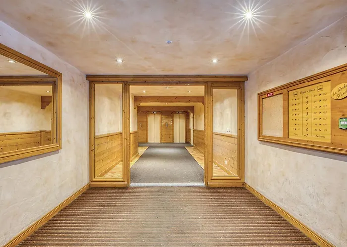 In-out - Heart Of Convenient Flat, Wifi 92 Daire Val Thorens